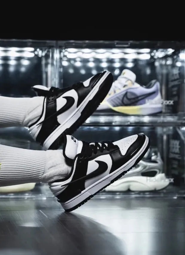 NIKE DUNK LOW TWIST | PANDA