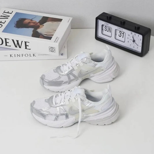 NIKE V2K RUN | WHITE SILVER