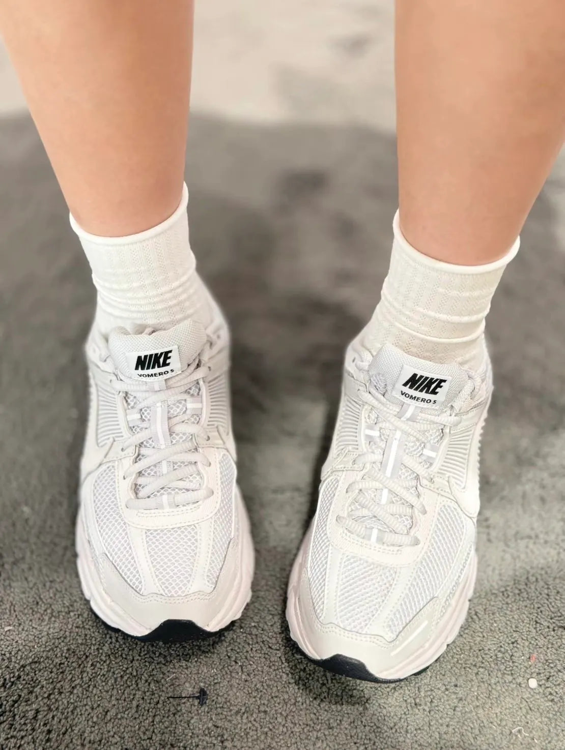 NIKE ZOOM VOMERO 5 GS | WHITE ANGEL