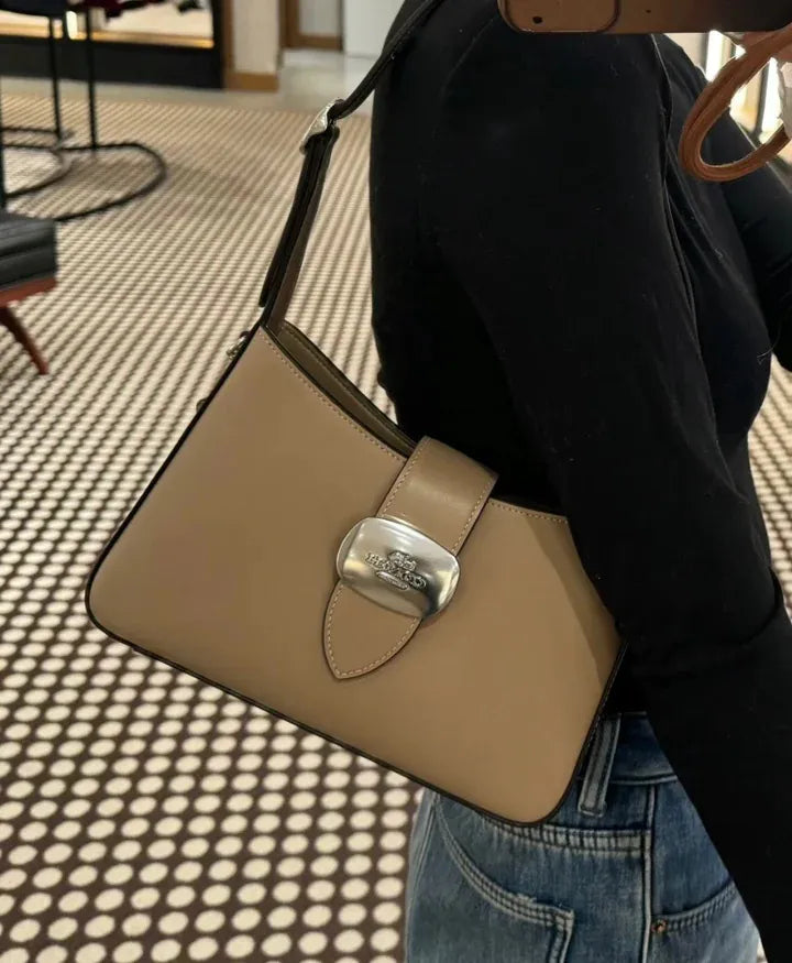 COACH SHOULDER BAG | 2 COLORS