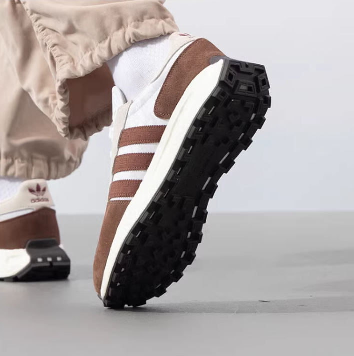 ADIDAS RETROPY E5 | CHOCOLATE ( 復古款式 )