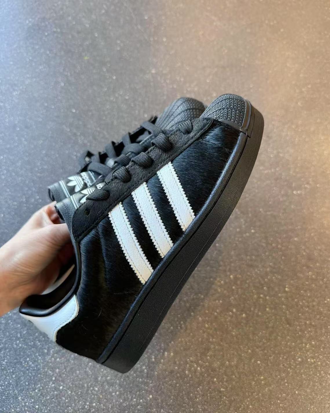 ADIDAS SUPERSTAR II ( 仿馬毛皮 ) | 2 COLORS