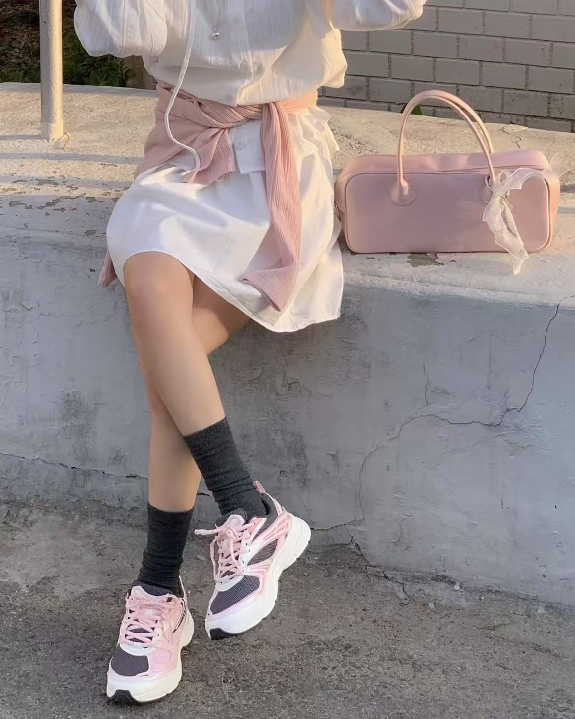 FILA INTERUN | SAKURA PINK BLACK