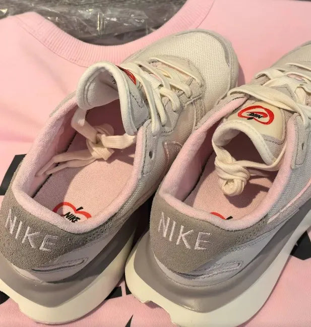 NIKE PHOENIX WAFFLE | GREY PINK