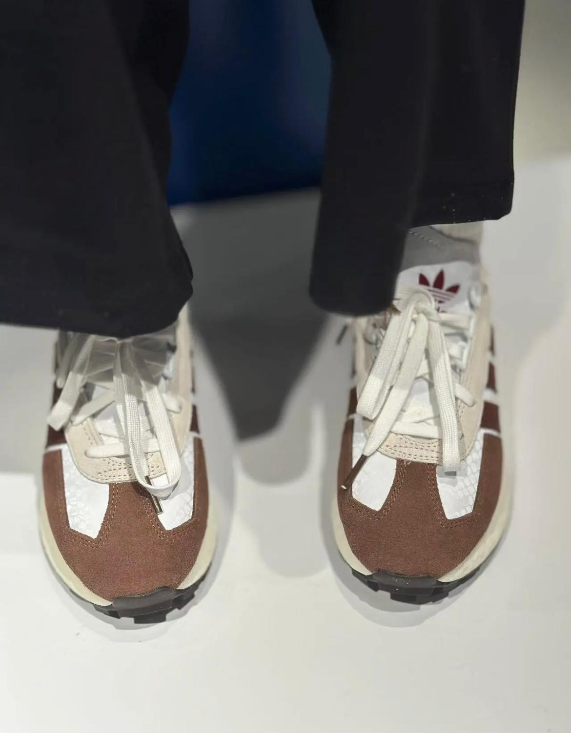 ADIDAS RETROPY E5 | CHOCOLATE ( 復古款式 )