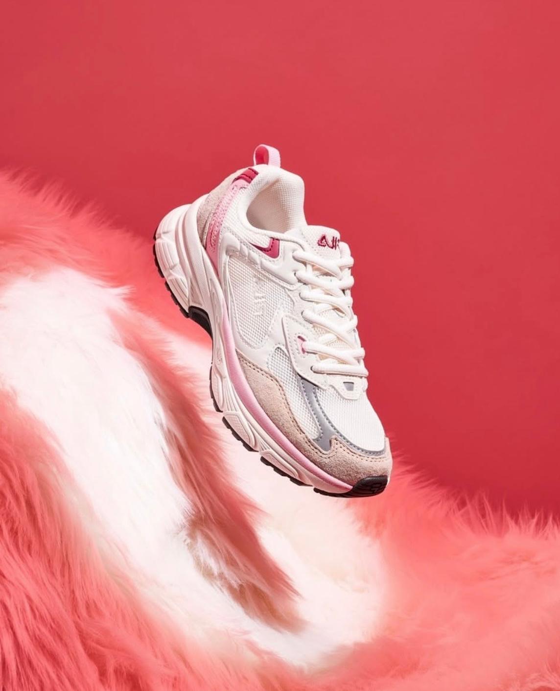 FILA DECYPHER | PINK BEIGE