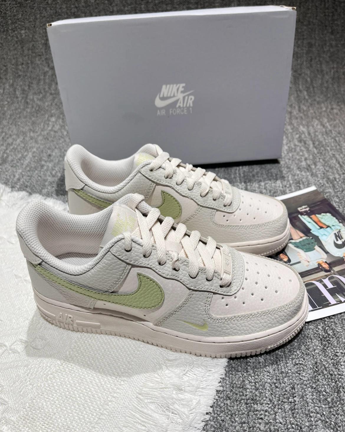 NIKE AIR FORCE 1 MINI SWOOSH | GREY PASTEL MINT