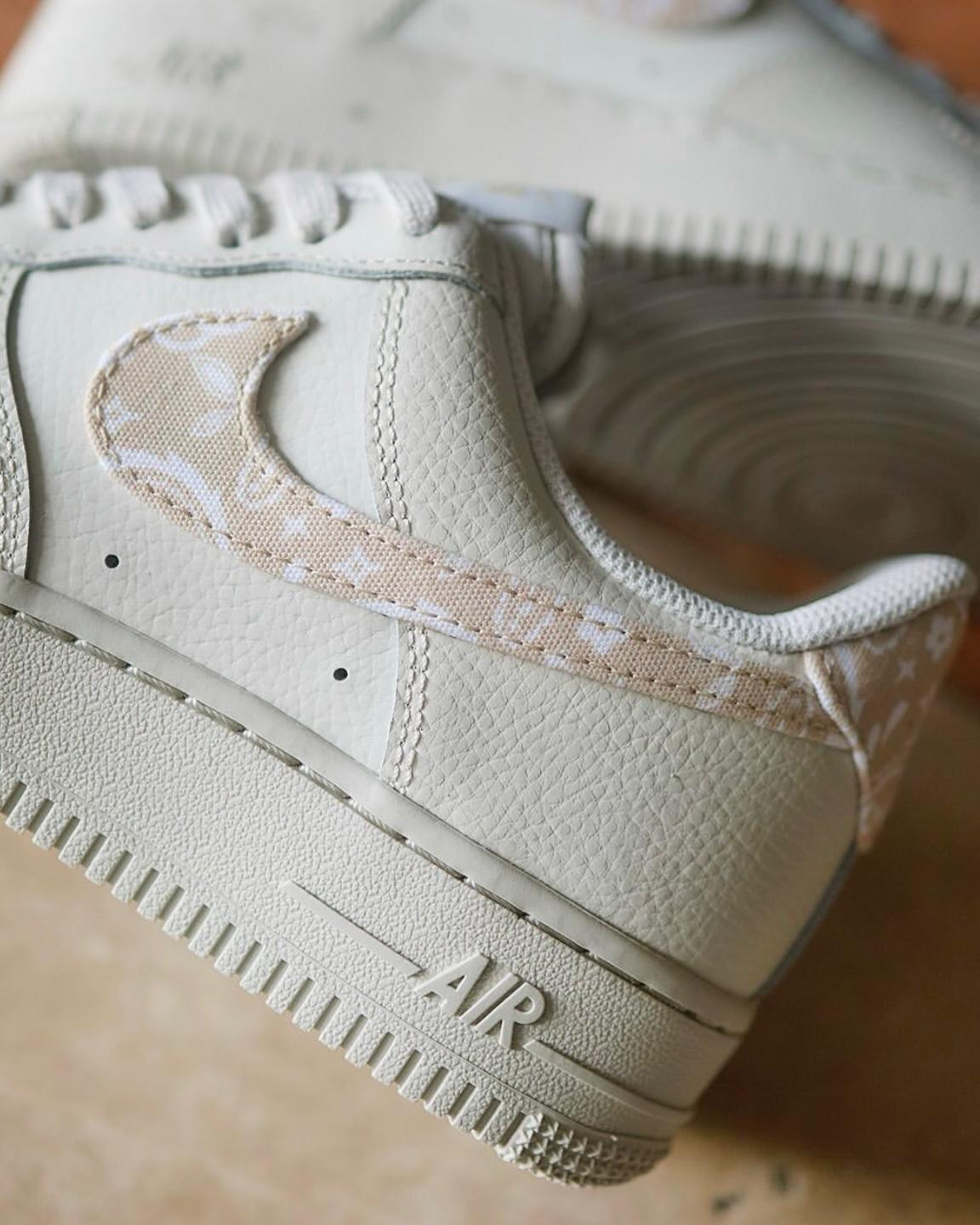 NIKE AIR FORCE 1 | PAISLEY MILKTEA
