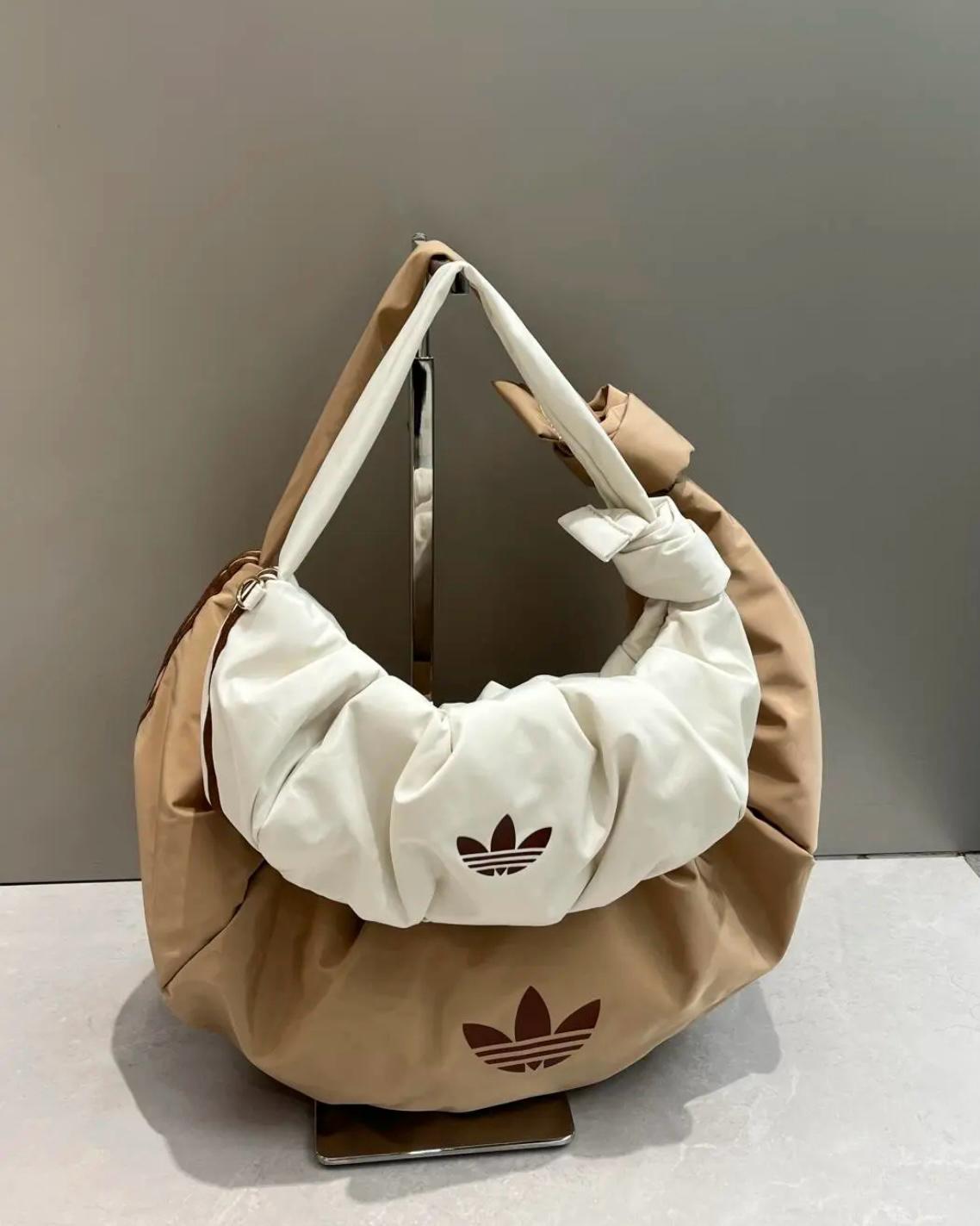 ADIDAS 3WAY SHOULDER BAG ( 餃子雲朵 ) | 2 COLORS