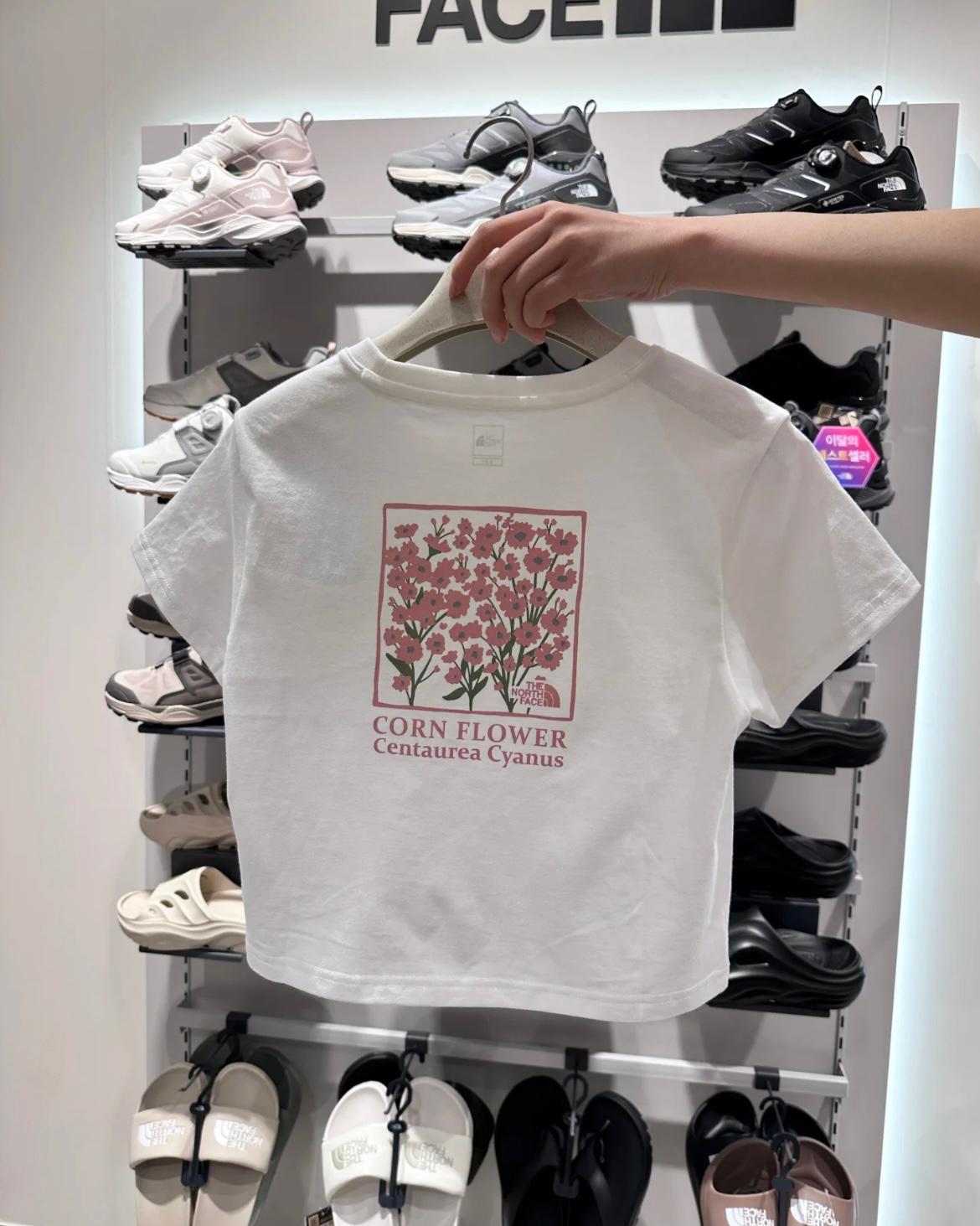 THE NORTH FACE CROP FLOWER TEE | 5 COLORS