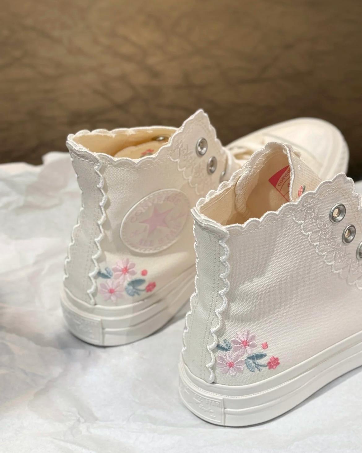 CONVERSE CHUCK TAYLOR FLOWER | LOW / HIGH