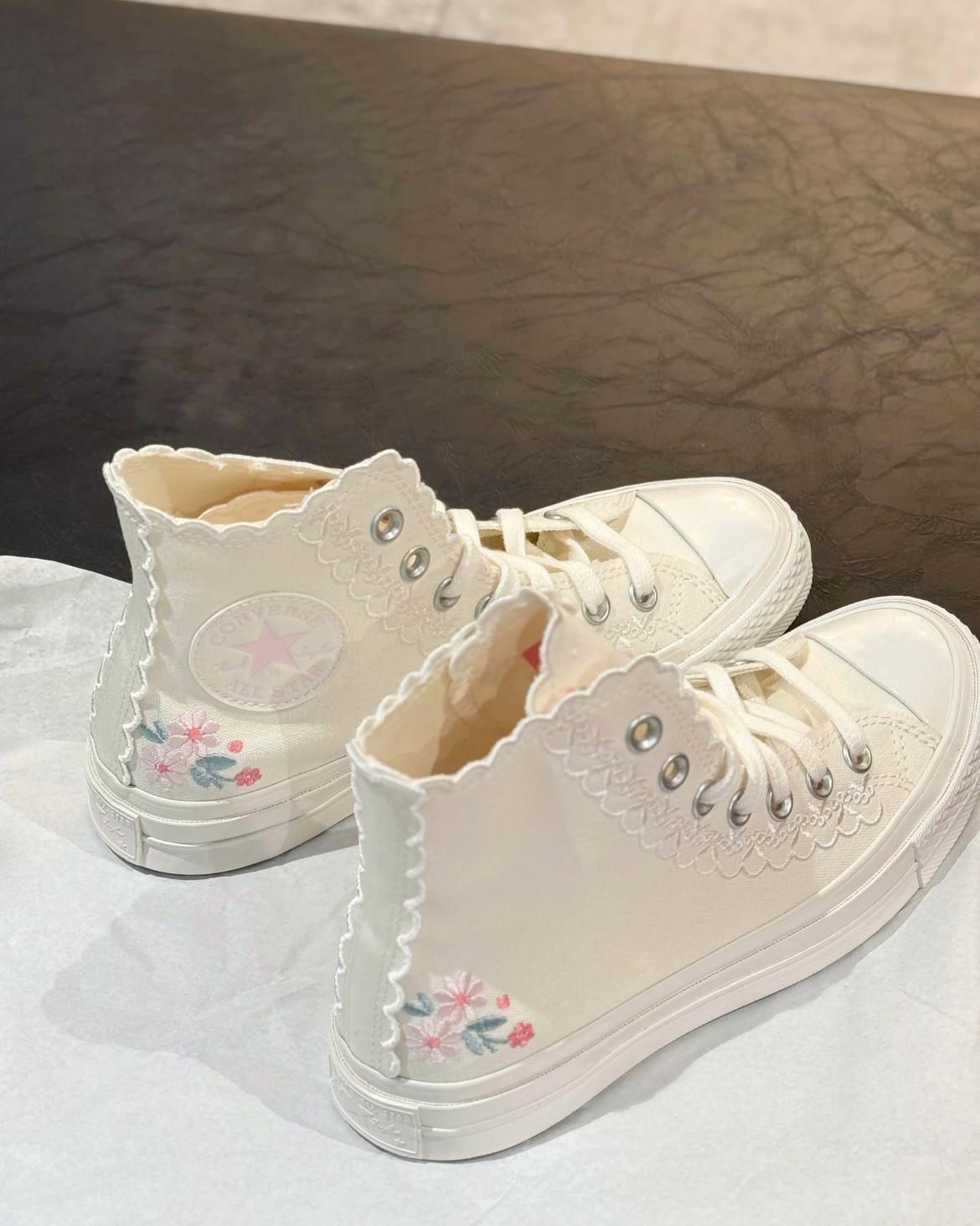 CONVERSE CHUCK TAYLOR FLOWER | LOW / HIGH