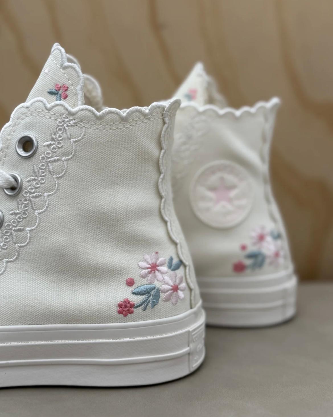 CONVERSE CHUCK TAYLOR FLOWER | LOW / HIGH
