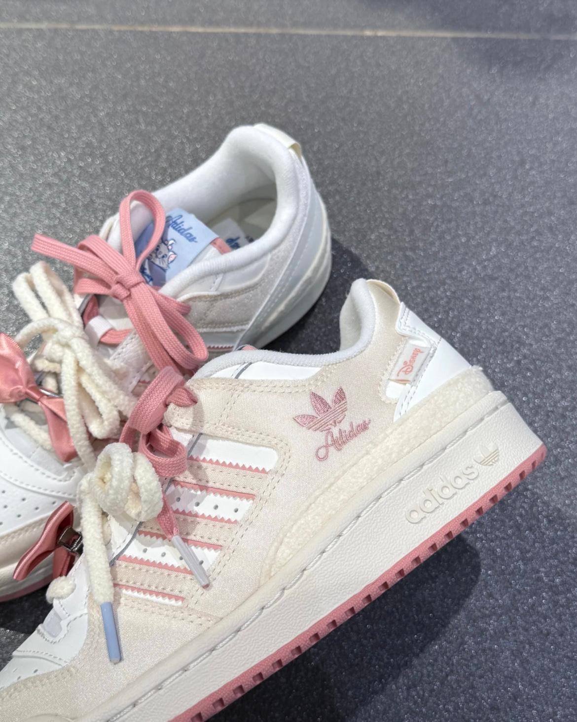 ADIDAS FORUM | DISNEY MARIE
