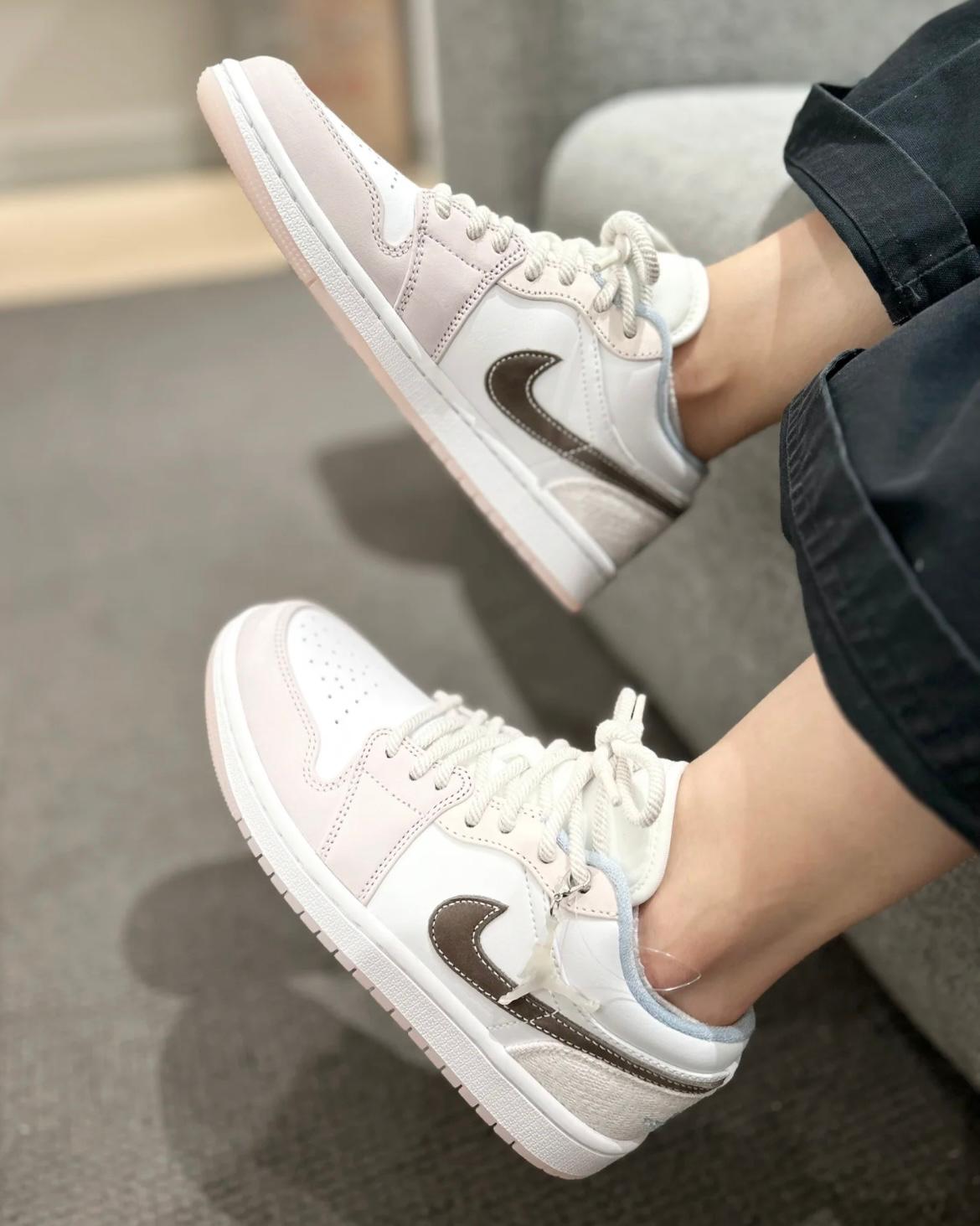 NIKE AIR JORDAN 1 | PINK BROWN