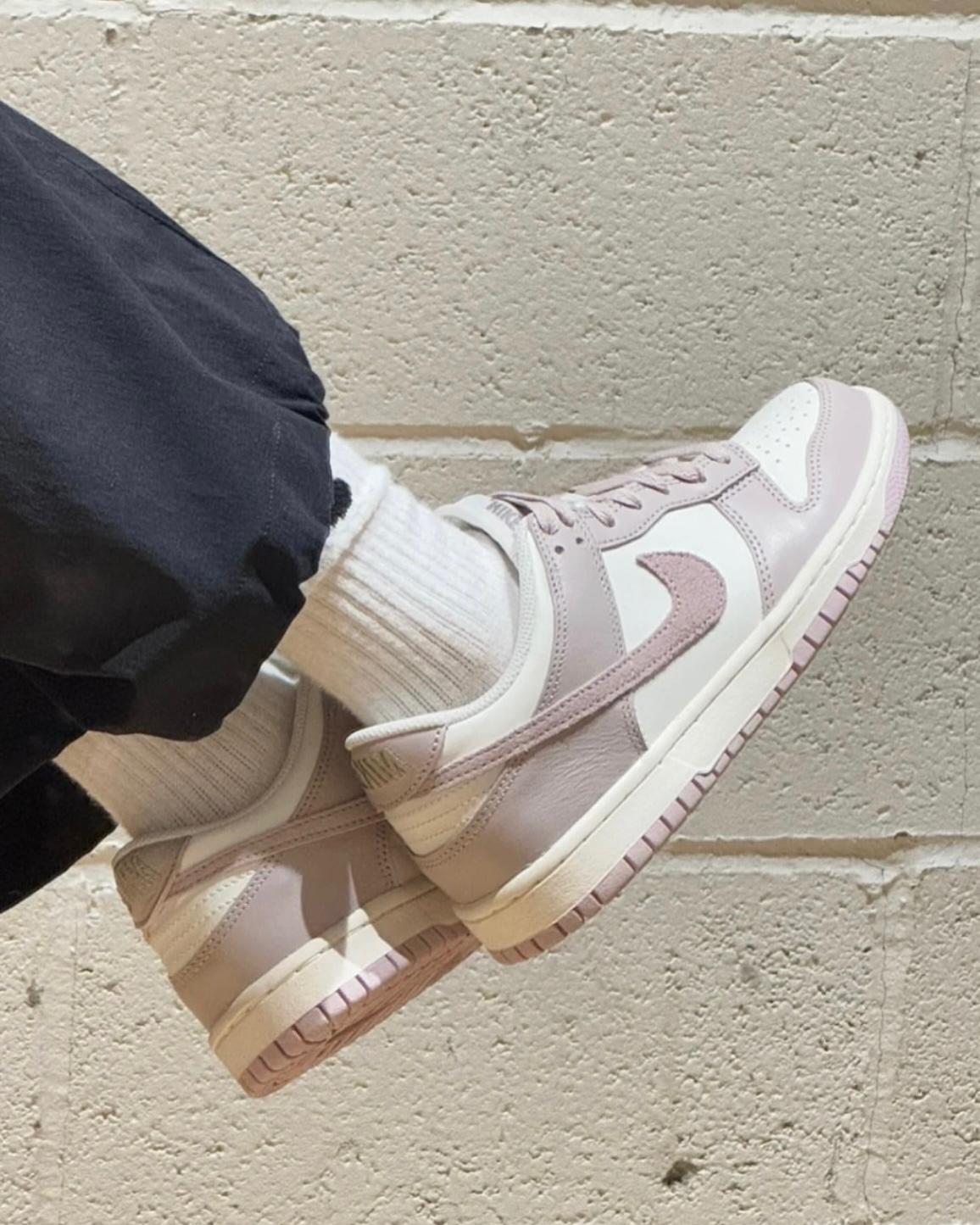 NIKE DUNK LOW | LAVENDER