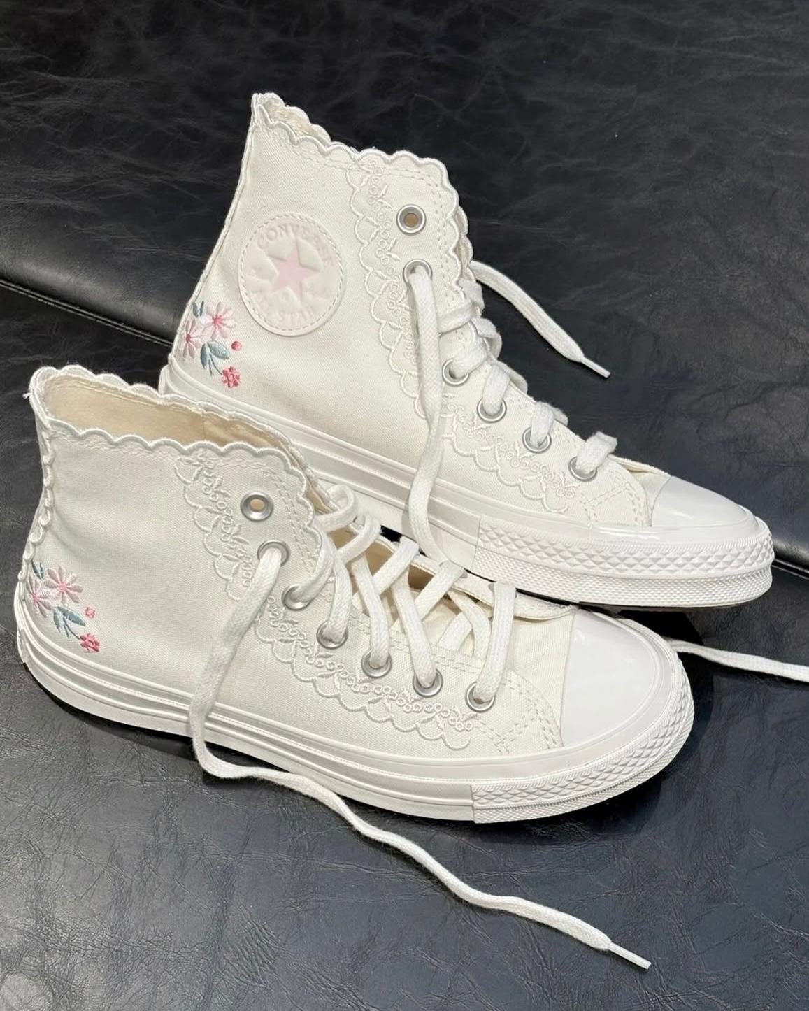 CONVERSE CHUCK TAYLOR FLOWER | LOW / HIGH