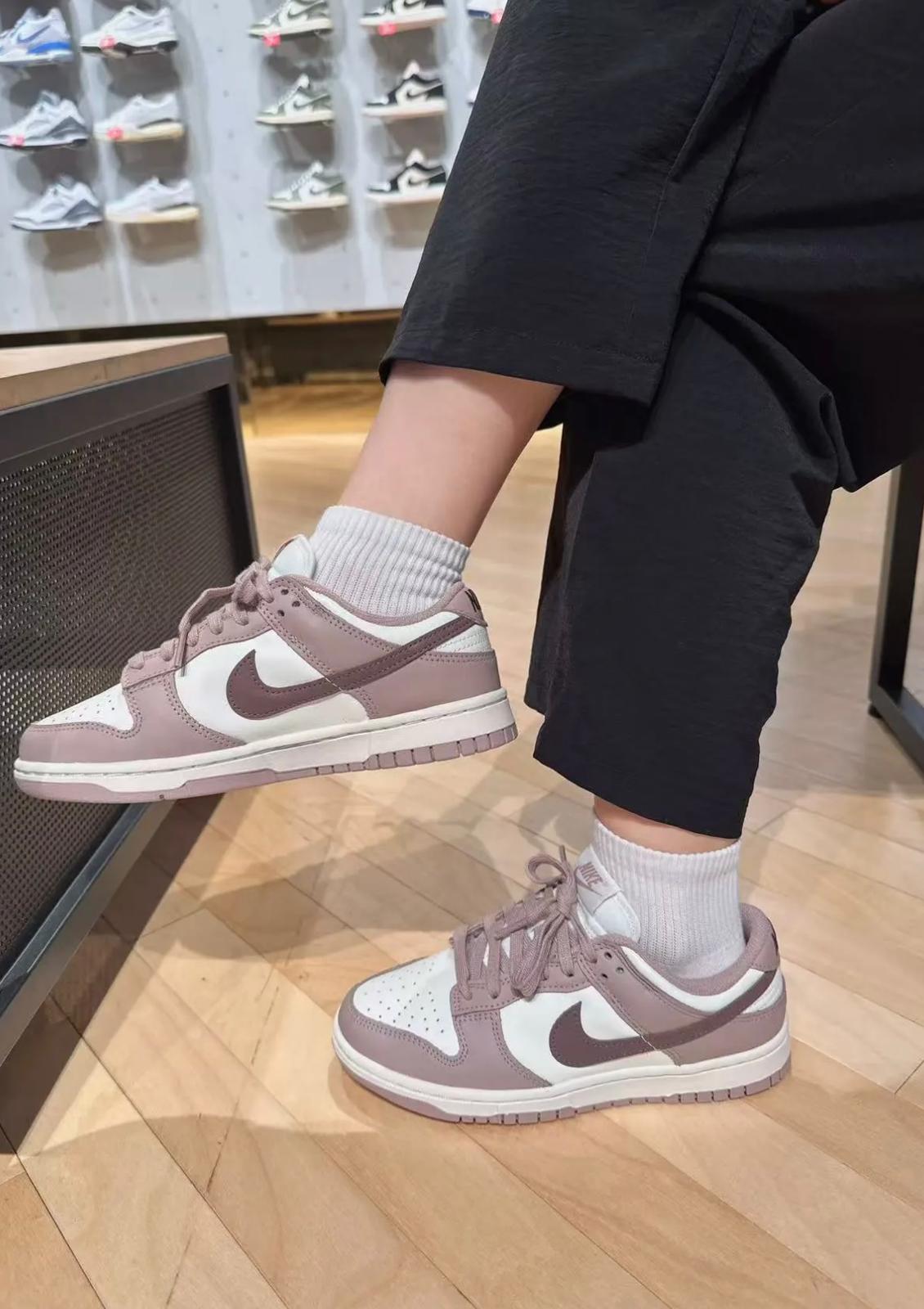 NIKE DUNK LOW | DUSTY ROSE