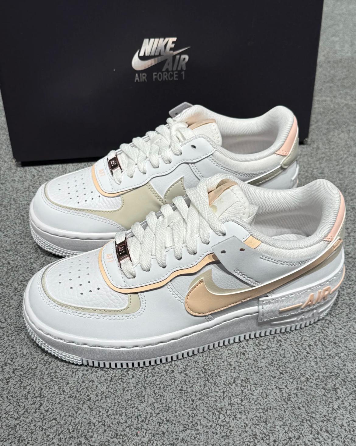 NIKE AIR FORCE SHADOW | PEACH