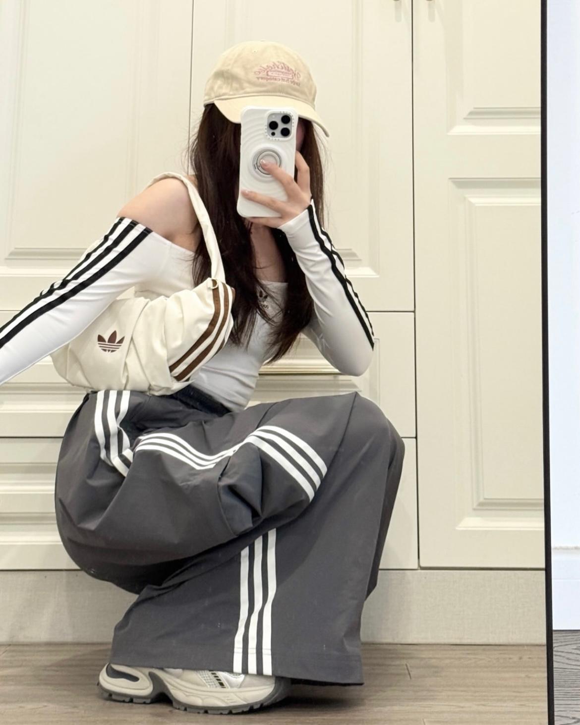 ADIDAS 3WAY SHOULDER BAG ( 餃子雲朵 ) | 2 COLORS