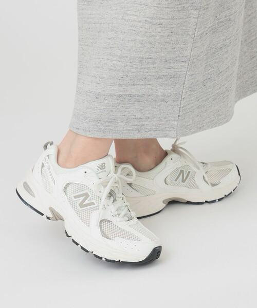 NEW BALANCE 530 | CREAMY GREY
