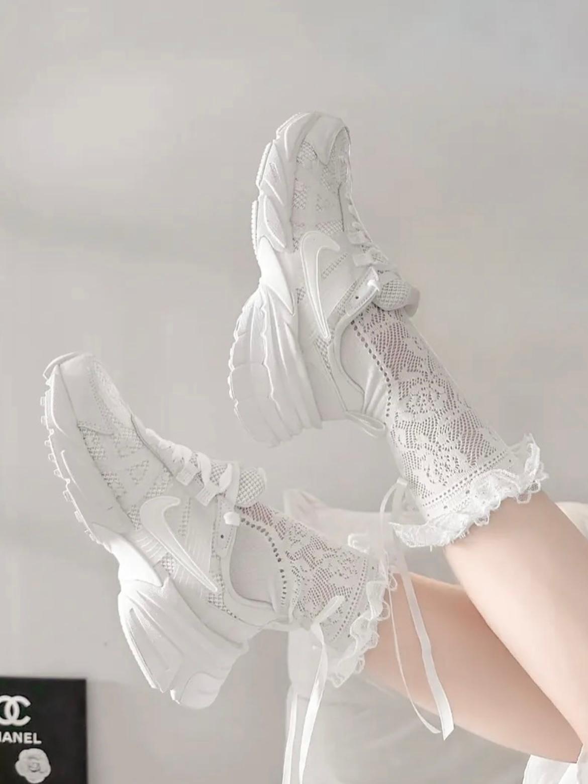NIKE V2K RUN | WHITE