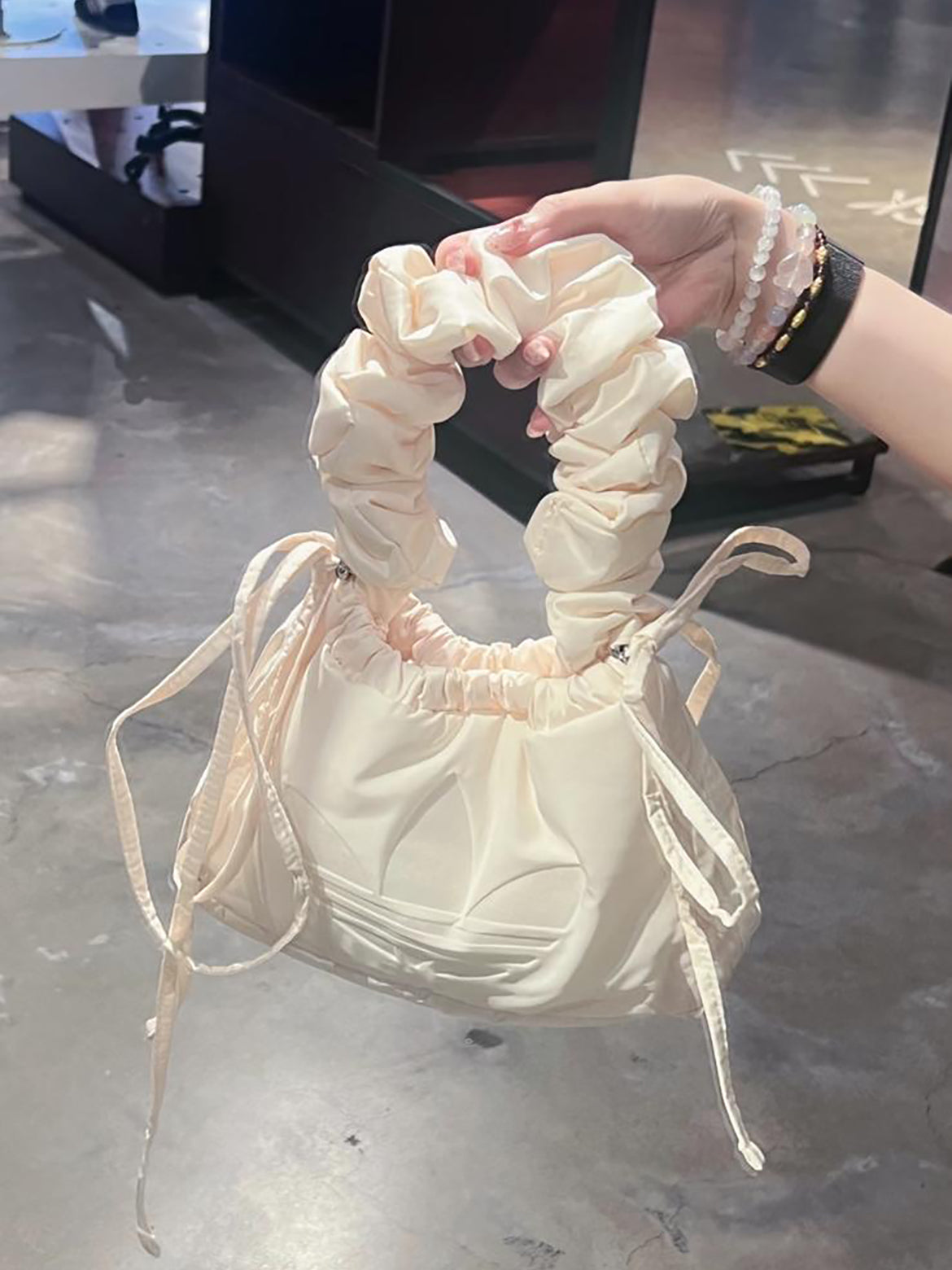 ADIDAS 3WAY SHOULDER BAG ( 皺褶雲朵 ) | 2 COLORS