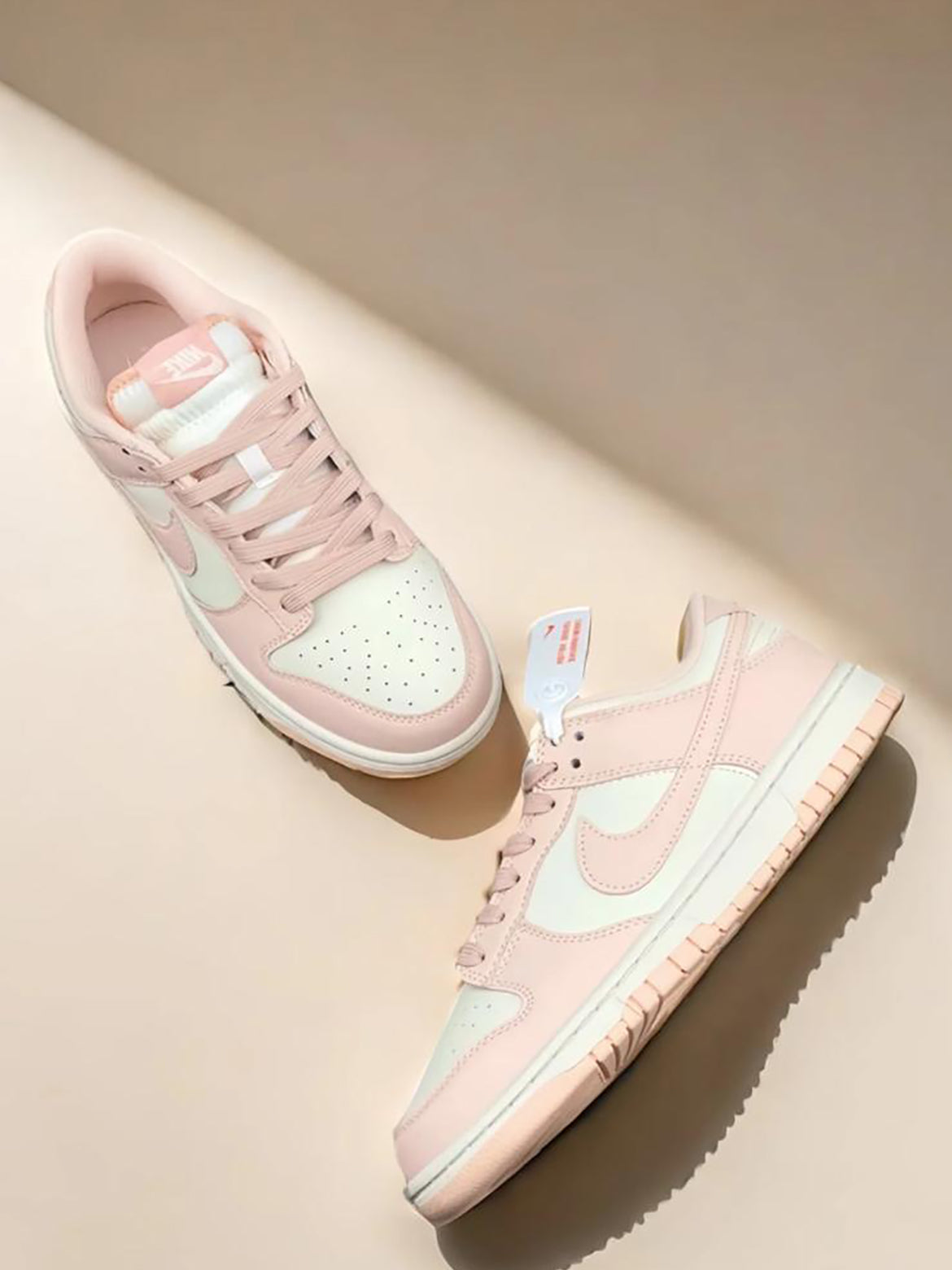 NIKE DUNK LOW | PINK WHITE