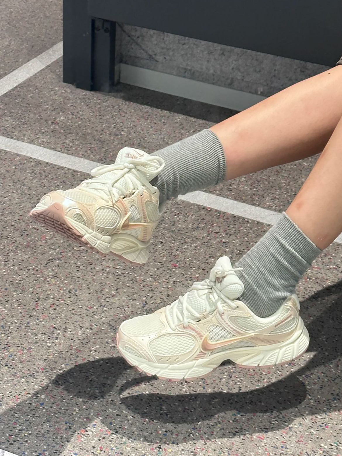 NIKE V5 RNR | MILKTEA PINK