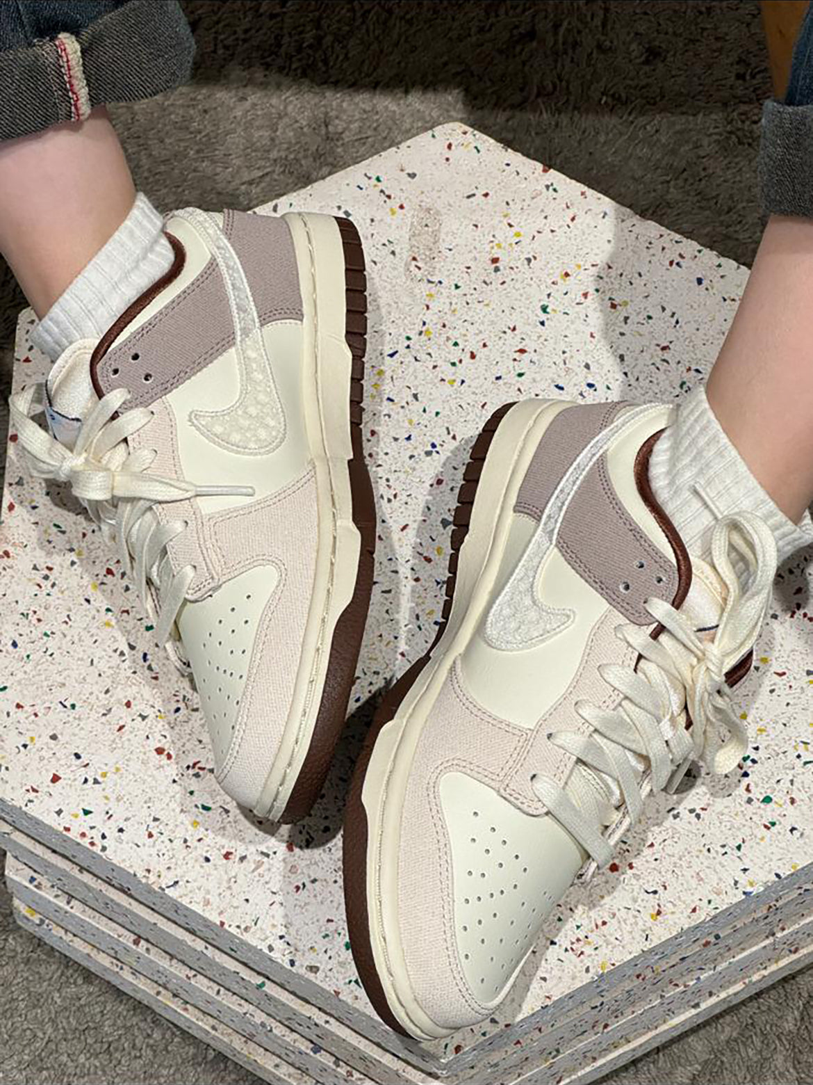 NIKE DUNK LOW | LACE SWOOSH