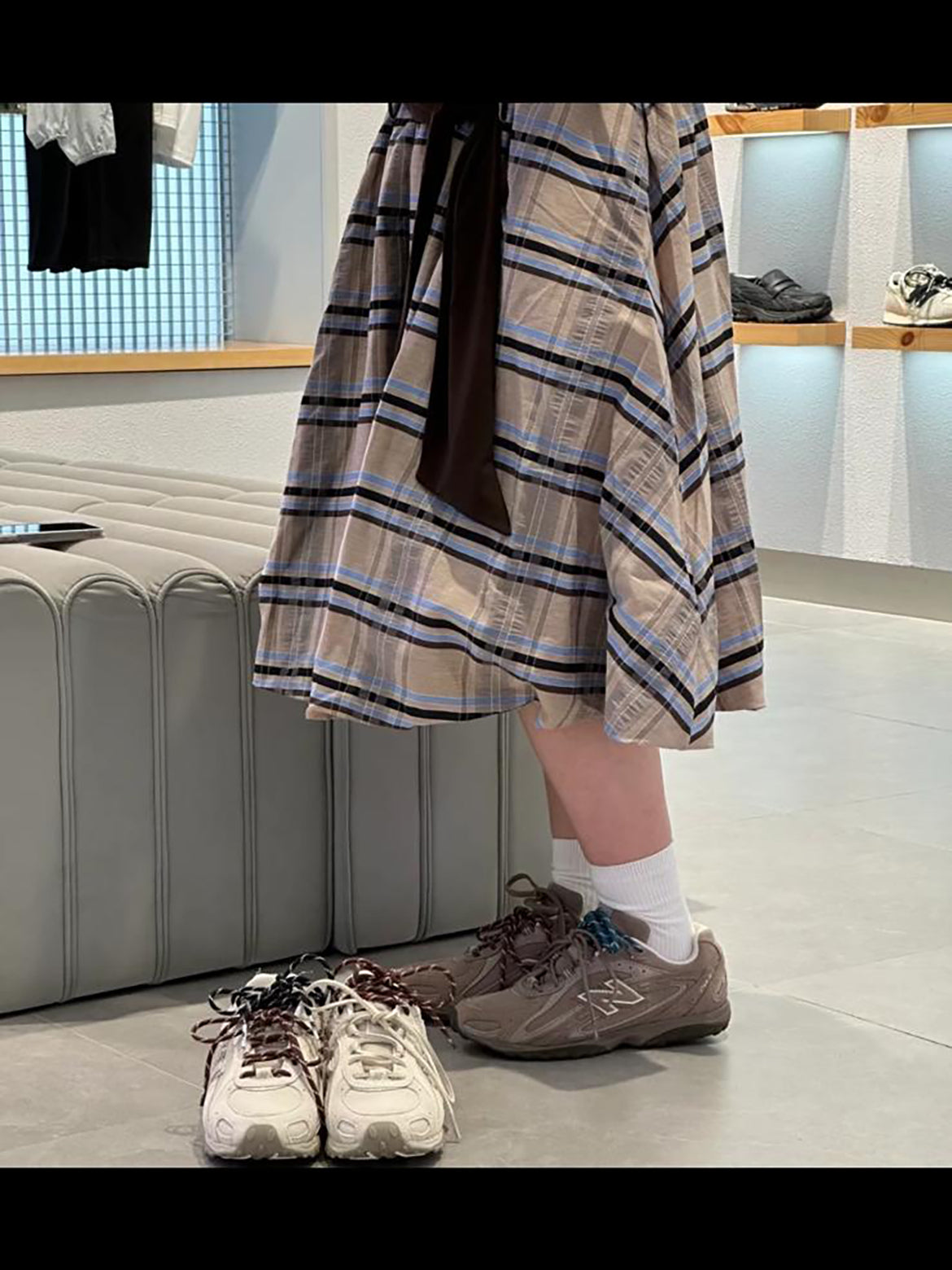 NEW BALANCE 204 | CHOCO