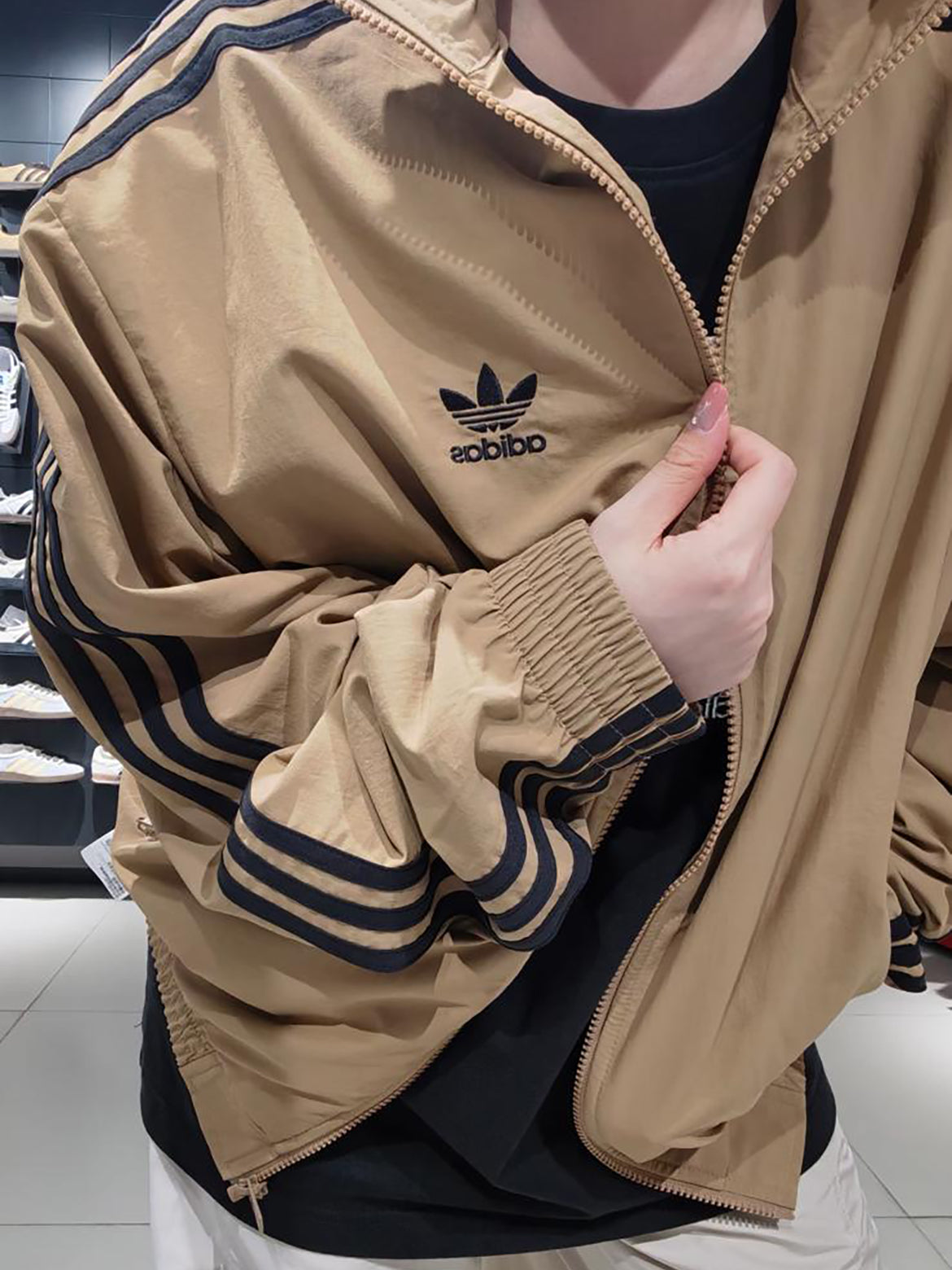 ADIDAS ORIGINALS JACKET | BROWN