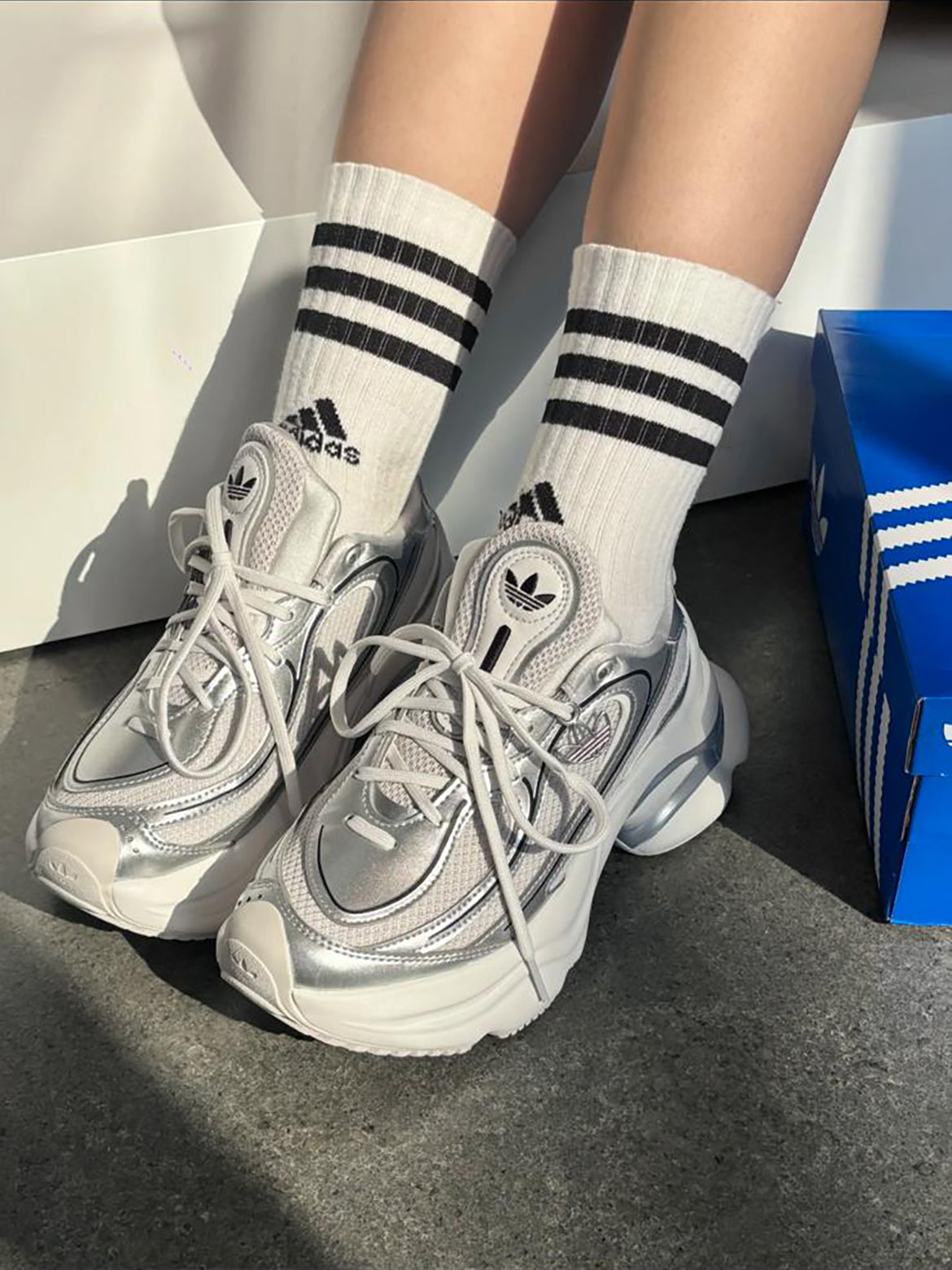 ADIDAS OZVENUZ | SILVER