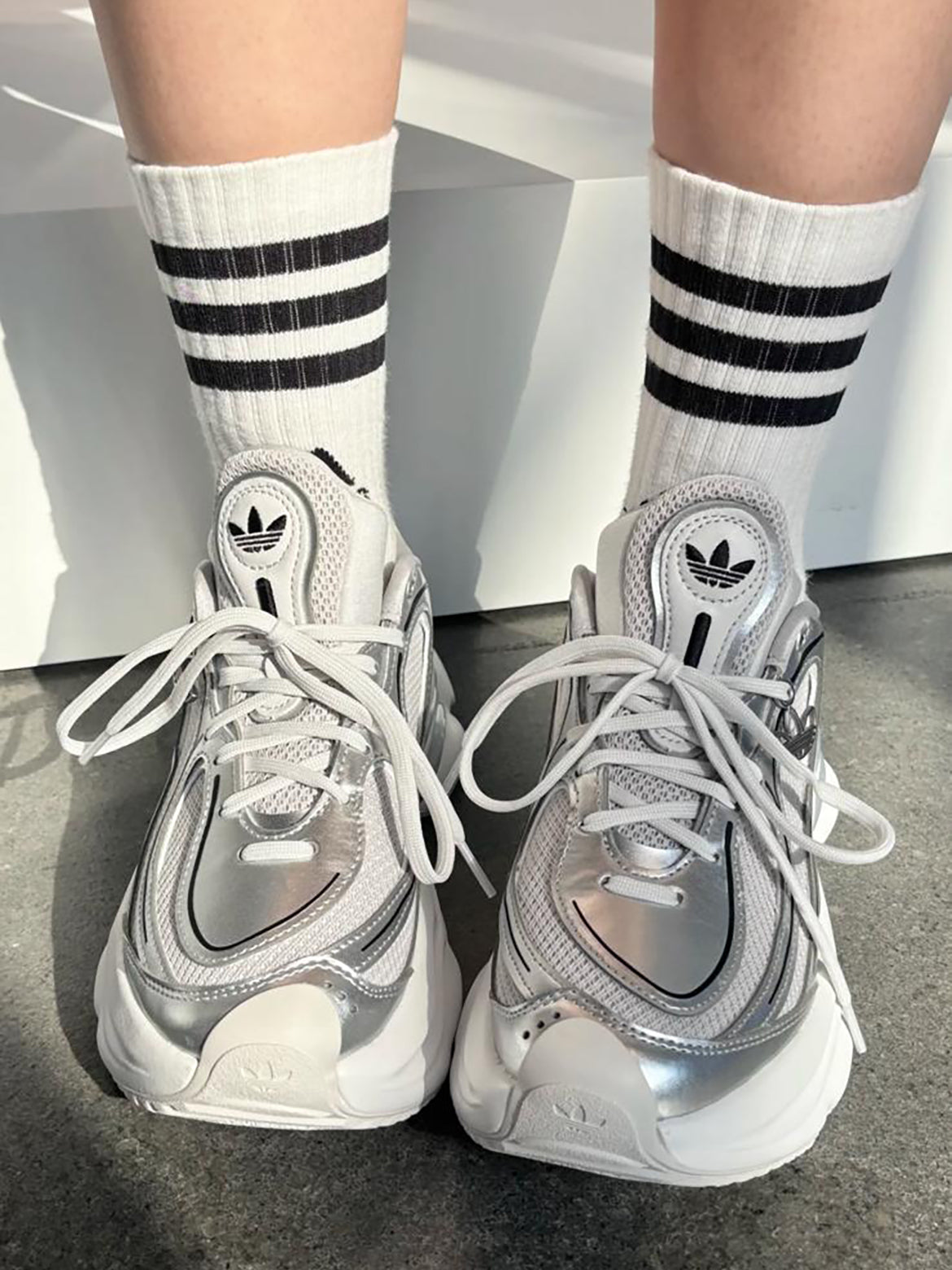ADIDAS OZVENUZ | SILVER