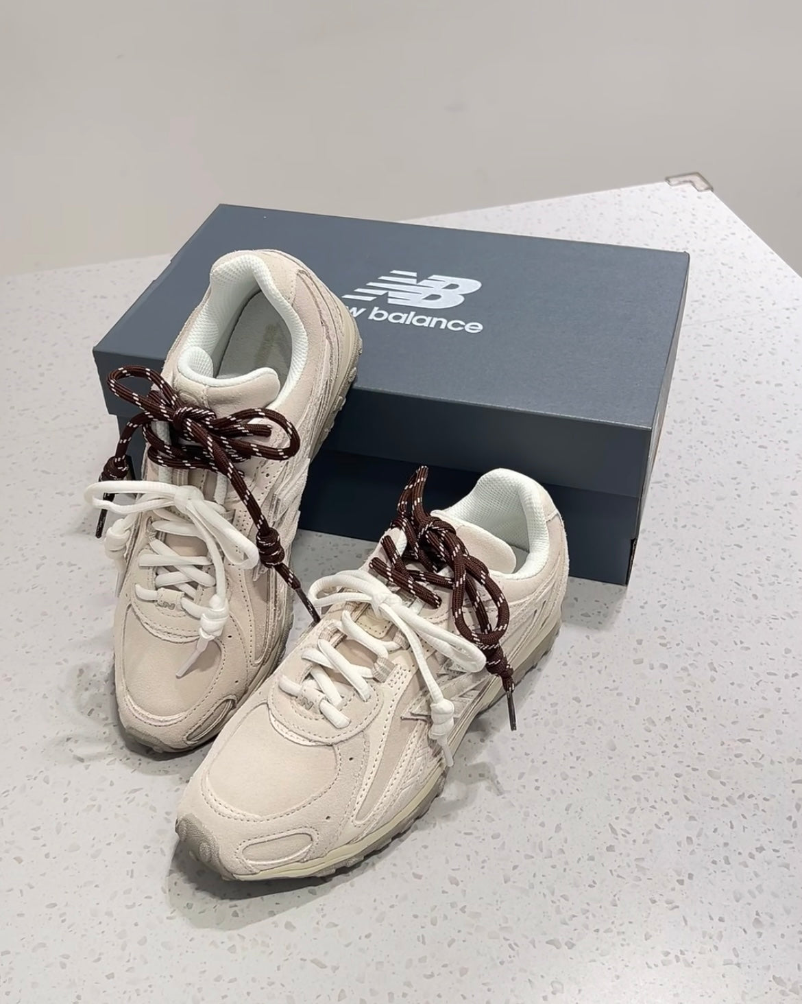 NEW BALANCE 204 花花邊 | 2 COLORS