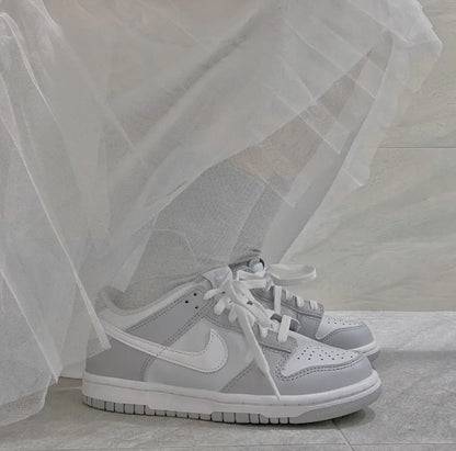 NIKE DUNK LOW GS | TWO TONE GREY