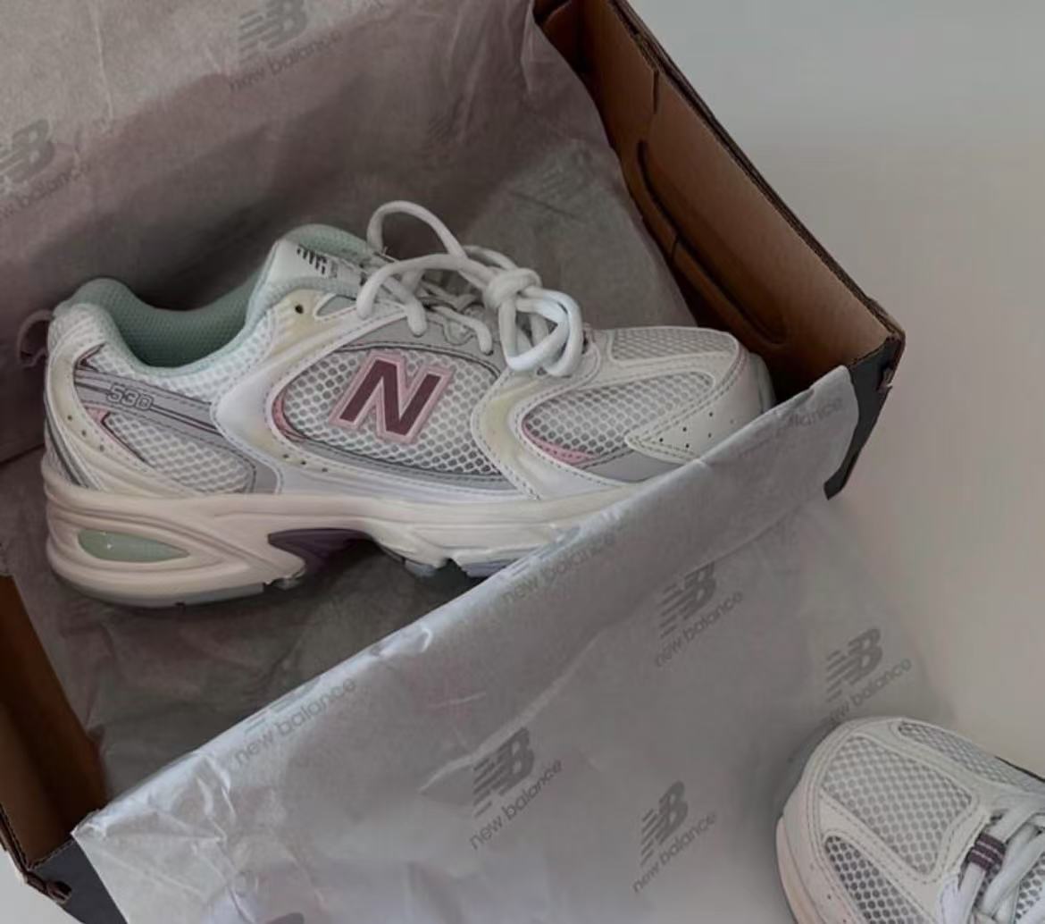 NEW BALANCE 530 | ICE WINE