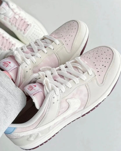 NIKE DUNK LOW HEART RIBBON | PINK WHITE