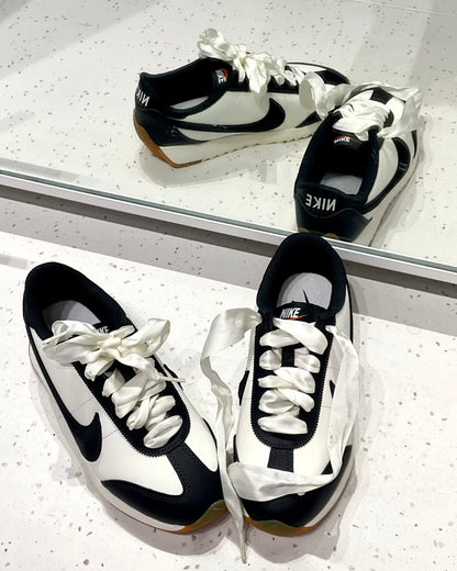 NIKE PACIFIC LTR | BLACK WHITE