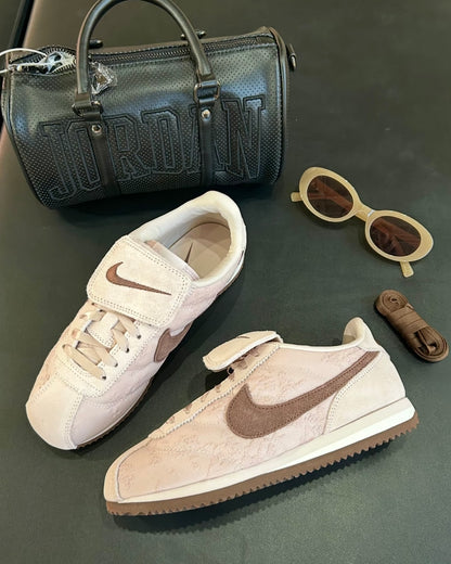 NIKE CORTEZ TXT | RED BEAN