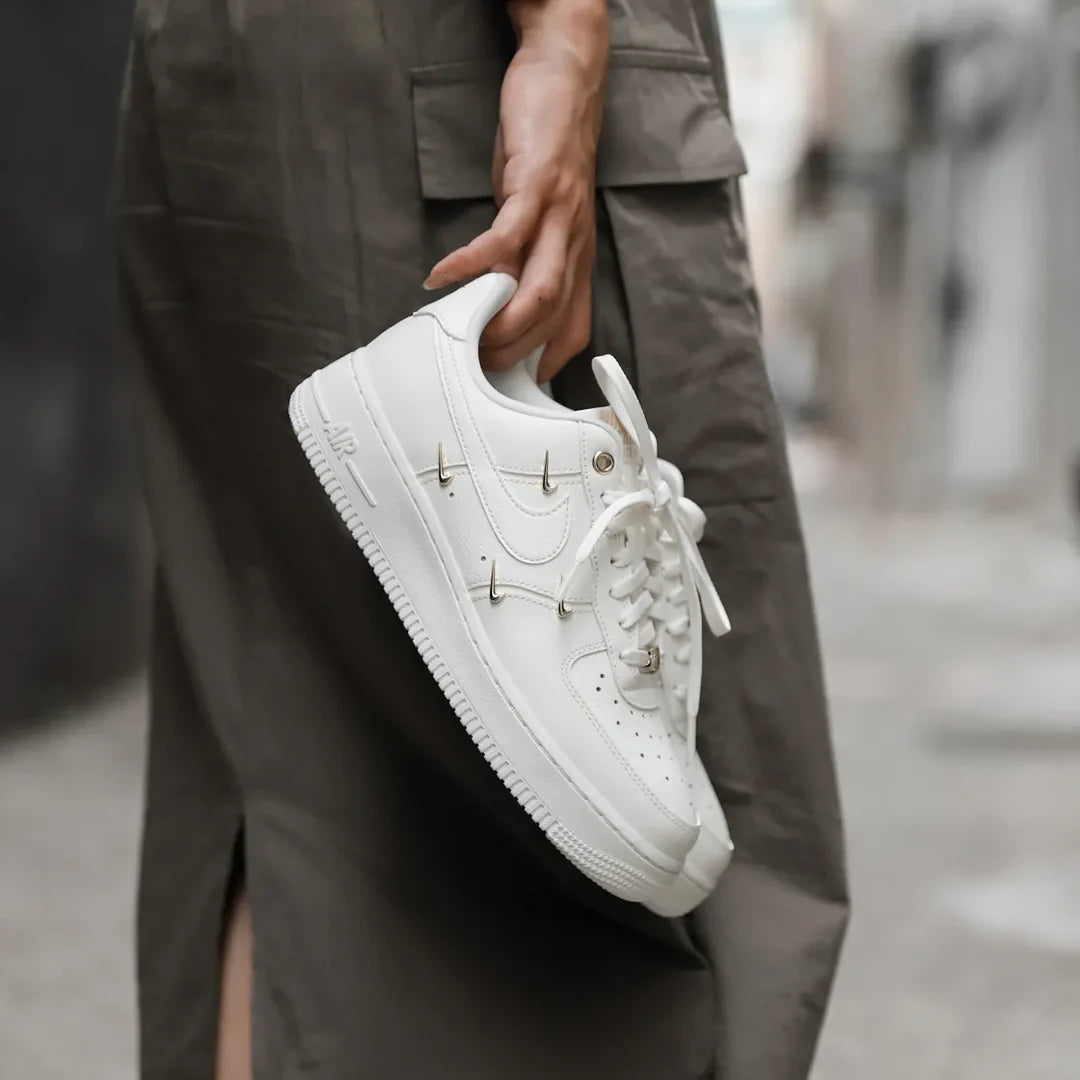NIKE AIR FORCE 1 MINI SWOOSH | OFF WHITE