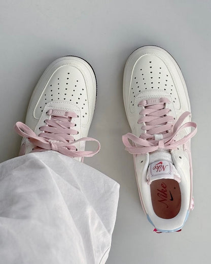 NIKE AIR FORCE 1 RIBBON HEART | PINK WHITE