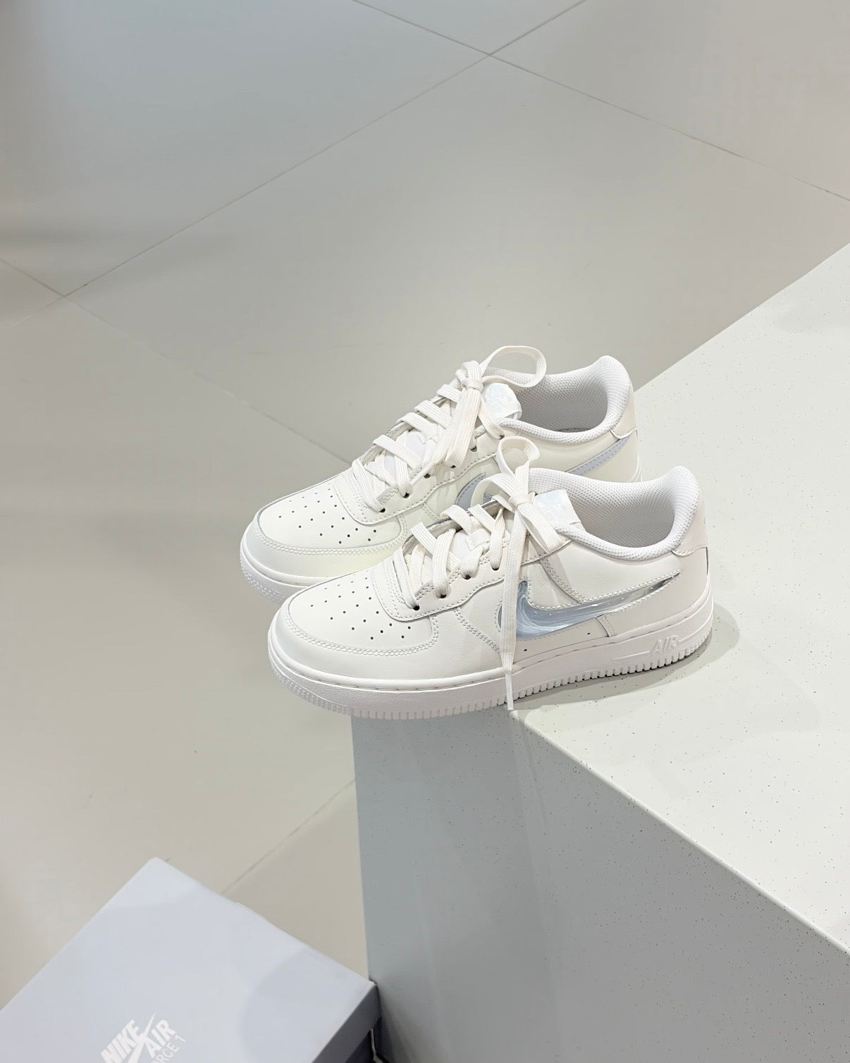 NIKE AIR FORCE 1 GS | JELLY BEIGE