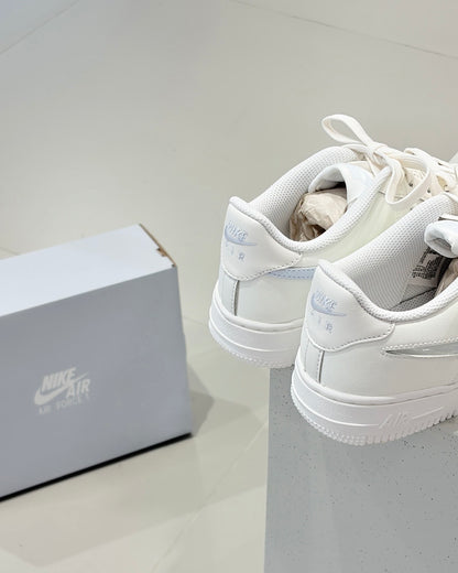 NIKE AIR FORCE 1 GS | JELLY BEIGE