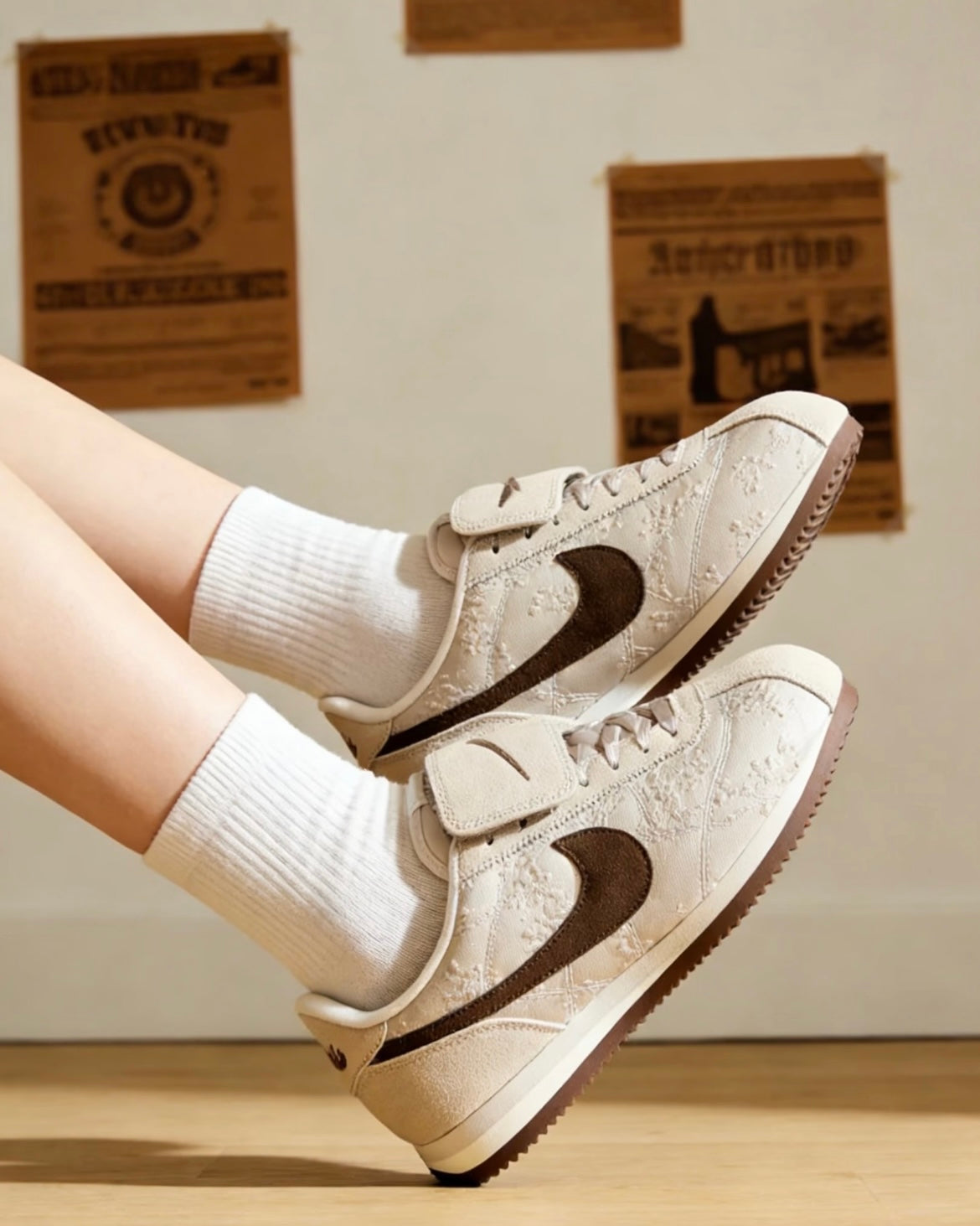 NIKE CORTEZ TXT | RED BEAN