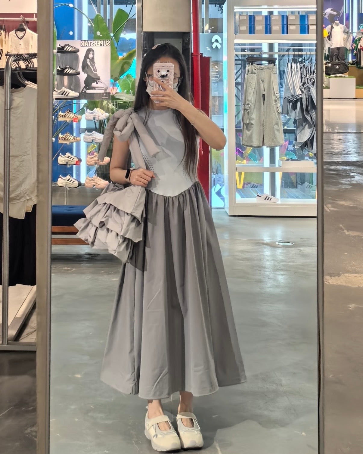 ADIDAS 百摺雲朵袋 | GREY