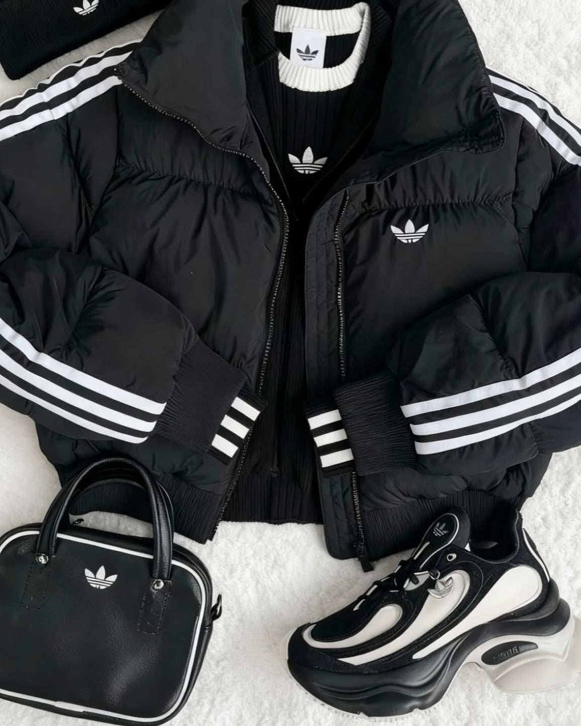 ADIDAS OZVENUZ | BLACK WHITE