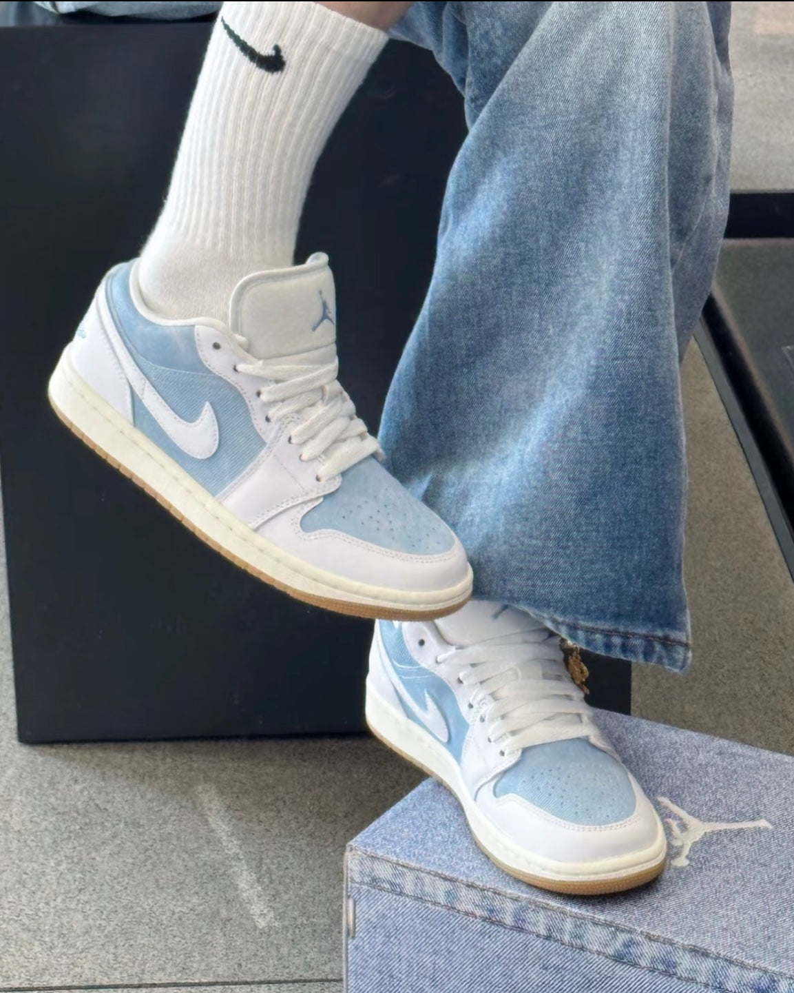 NIKE AIR JORDAN 1 | SKY BLUE