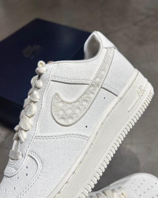 NIKE AIR FORCE 1 | CREAMY BEIGE