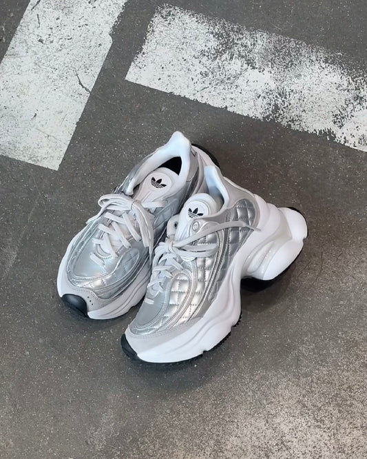 ADIDAS OZVENUZ | SILVER CHECKERED 小香風